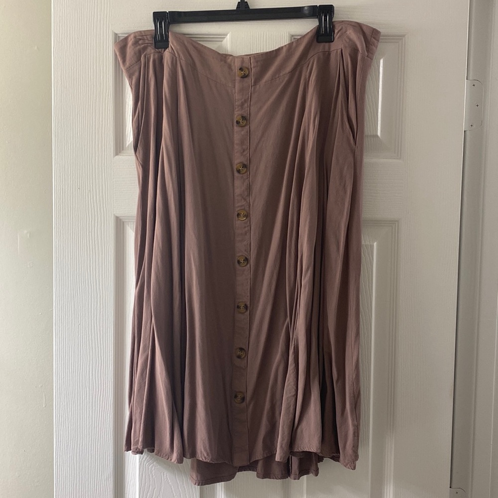 Torrid Midi Skirt Size 1